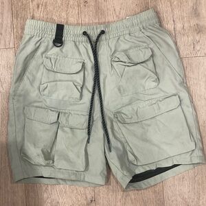 PacSun Nylon Cargo Shorts size small stone color